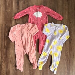 Carter’s- Sleep N’ Play, Size 9M